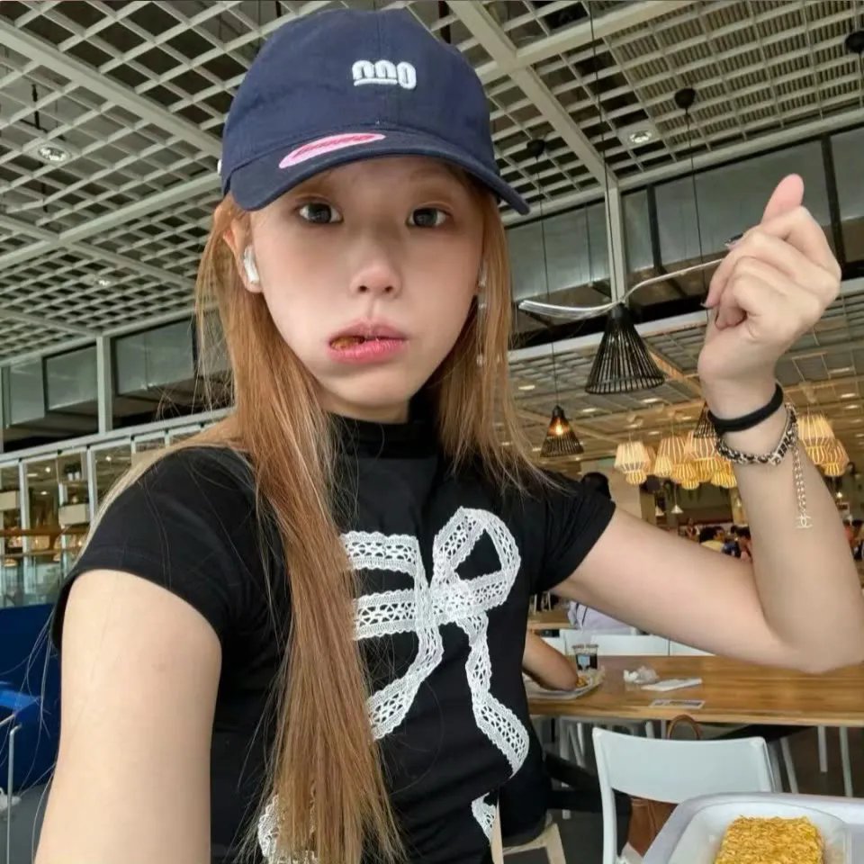 沉默笔录